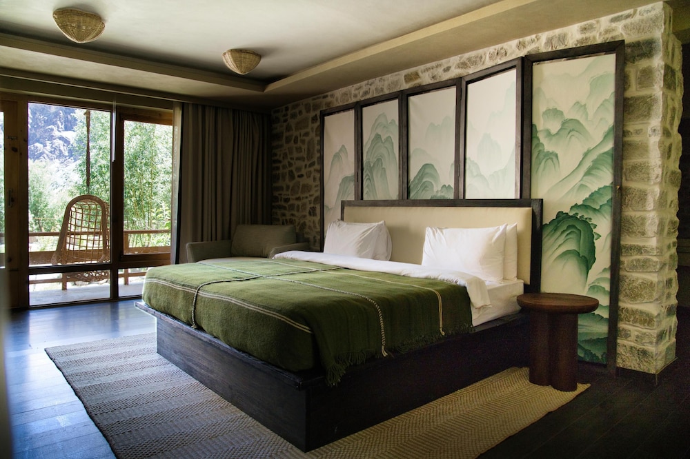 stone hedge hotel hunder