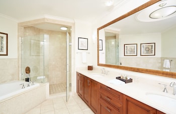 seven stars resort and spa