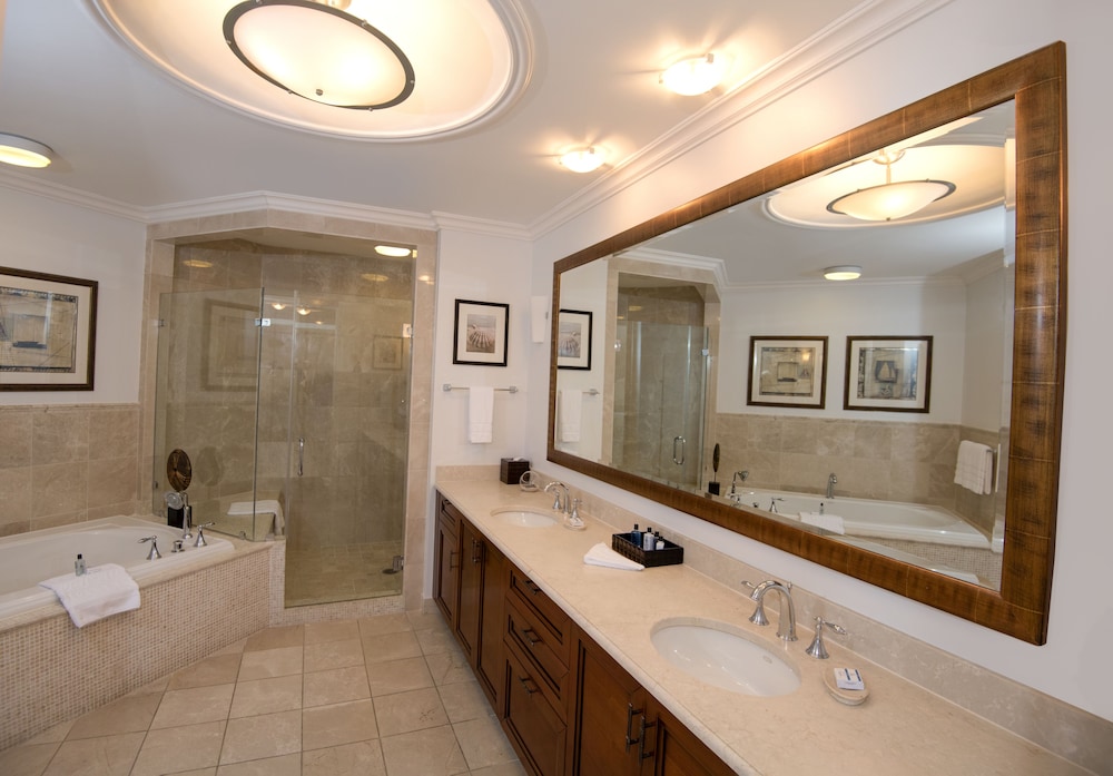 seven stars resort and spa
