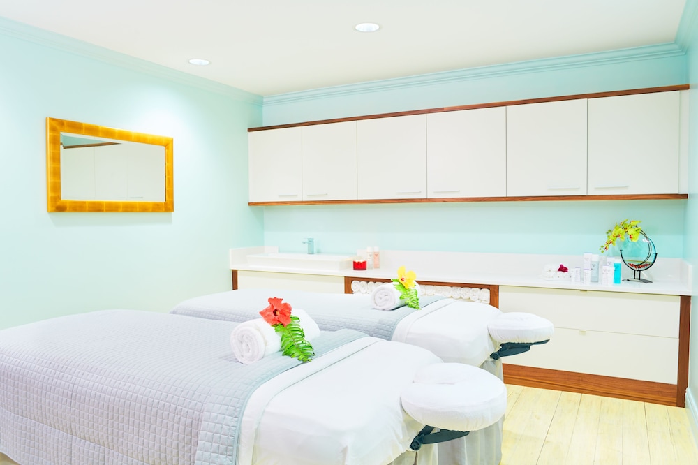 seven stars resort and spa