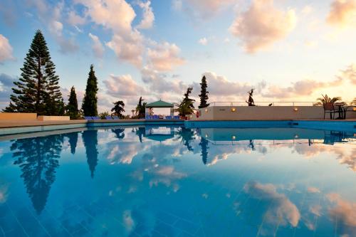 galaxy suites boutique resort