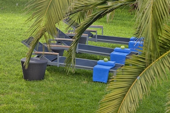 galaxy suites boutique resort