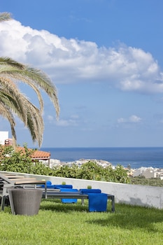 galaxy suites boutique resort