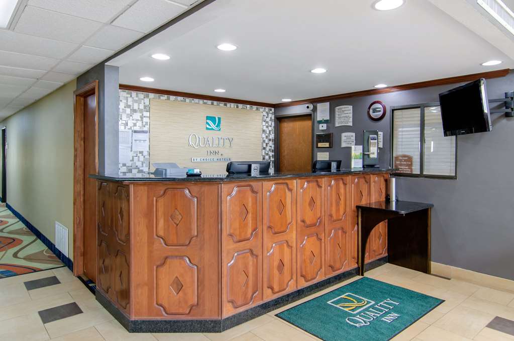 quality inn merriam kansas city