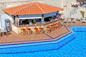 porto kalamaki hotel
