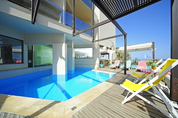 steris elegant beach hotel and apartments