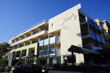 steris elegant beach hotel and apartments