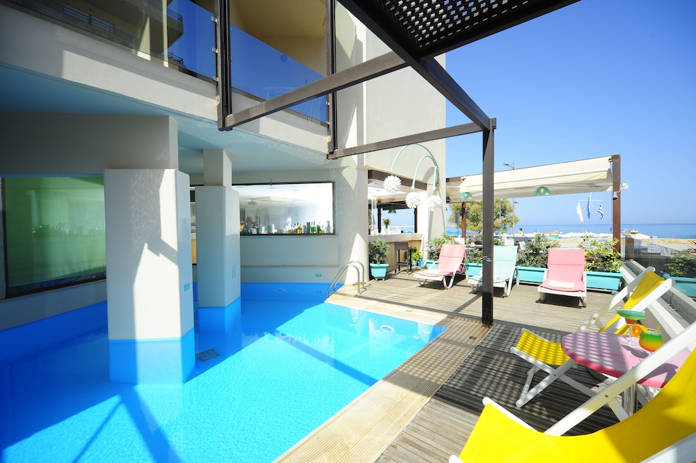 steris elegant beach hotel and apartments