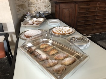 avola