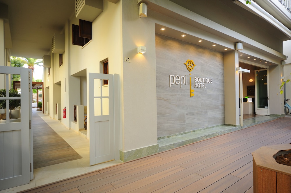 pepi boutique hotel adults only