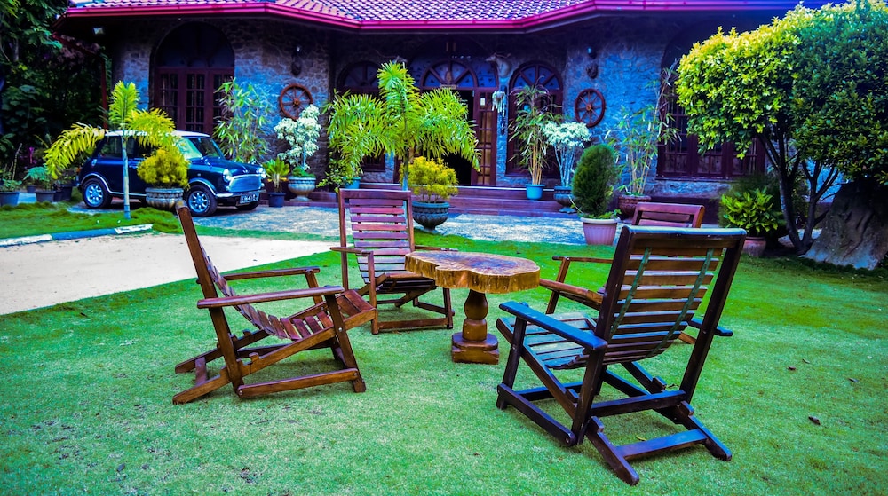 mf estate holiday bungalow