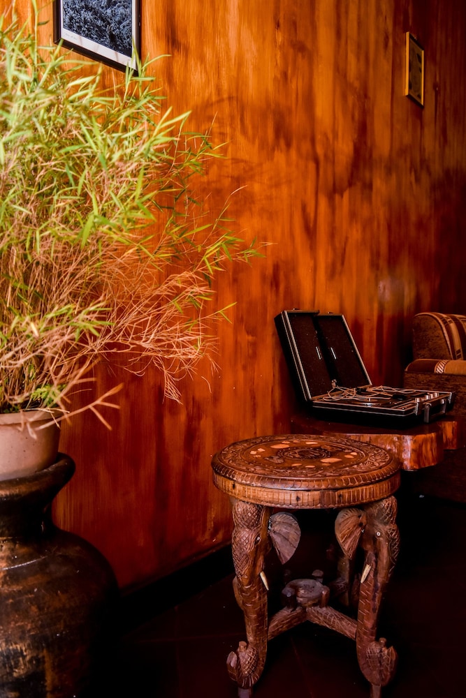 mf estate holiday bungalow