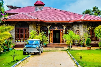 mf estate holiday bungalow