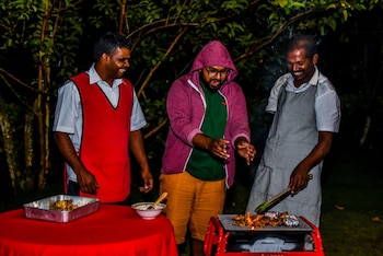 mf estate holiday bungalow