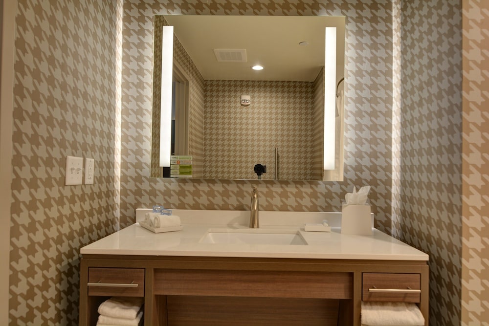 home2 suites by hilton charlotte piper glen