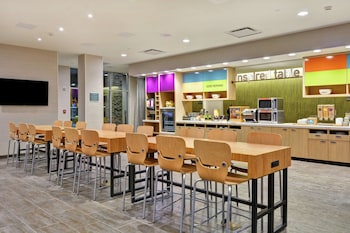 home2 suites by hilton charlotte piper glen