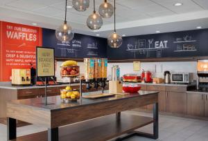 hampton inn and suites diberville biloxi