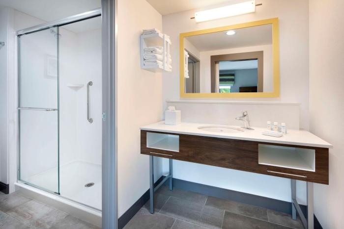 hampton inn and suites diberville biloxi