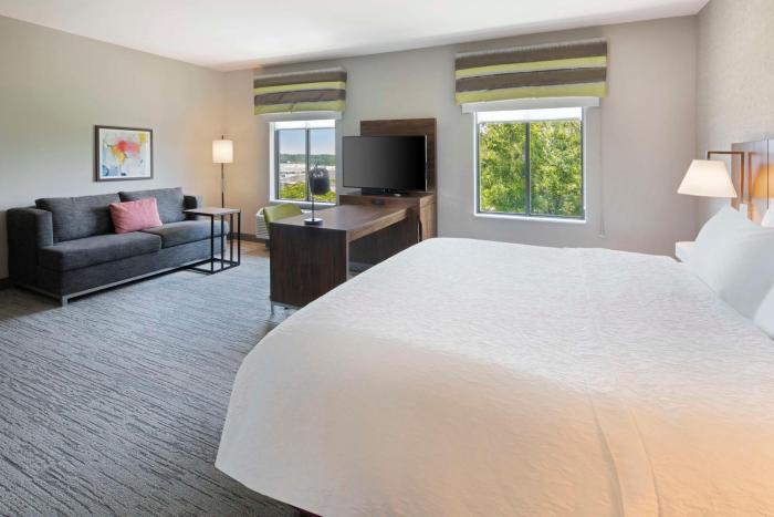 hampton inn and suites diberville biloxi