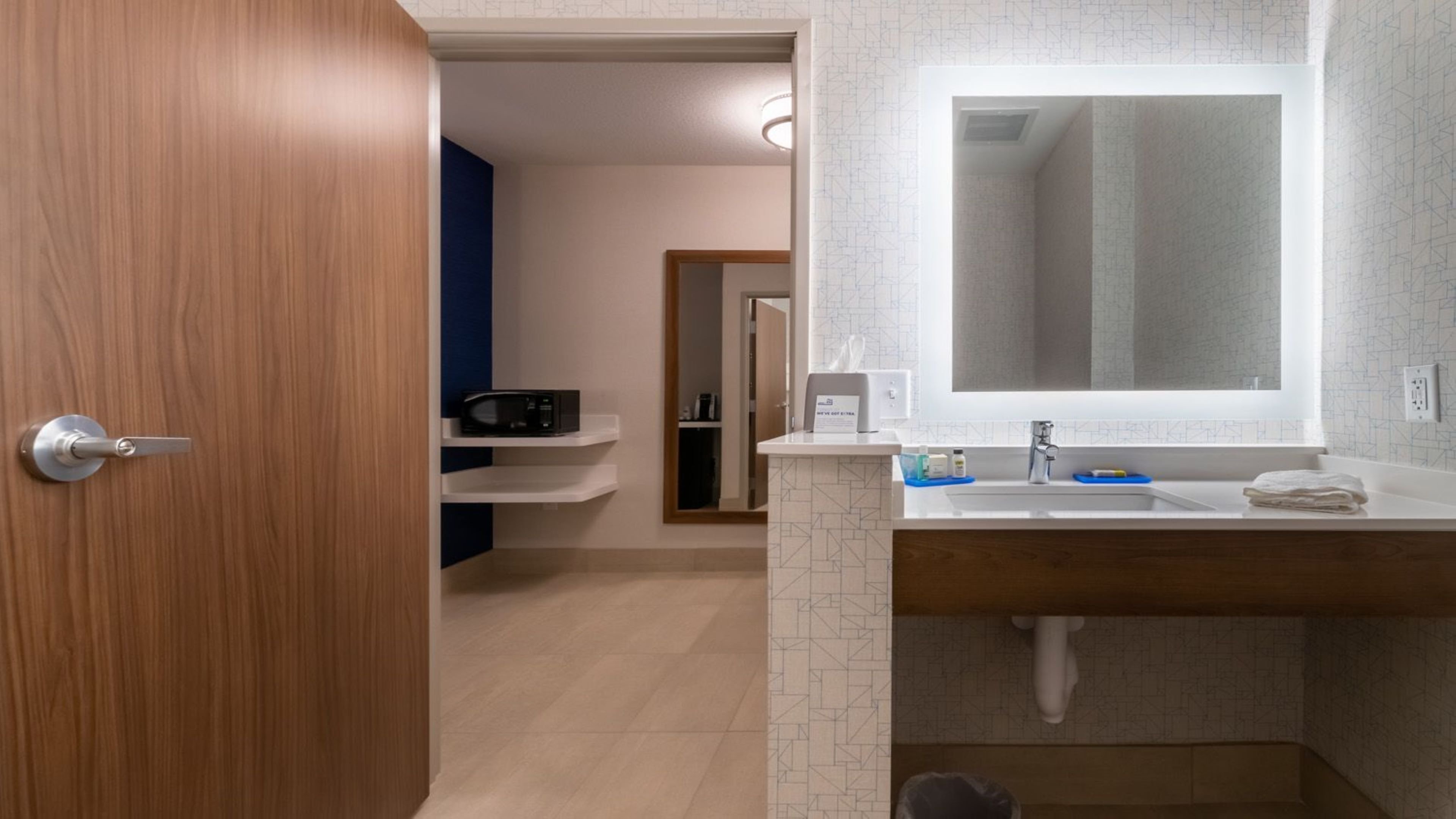 holiday inn express and suites marion an ihg hotel