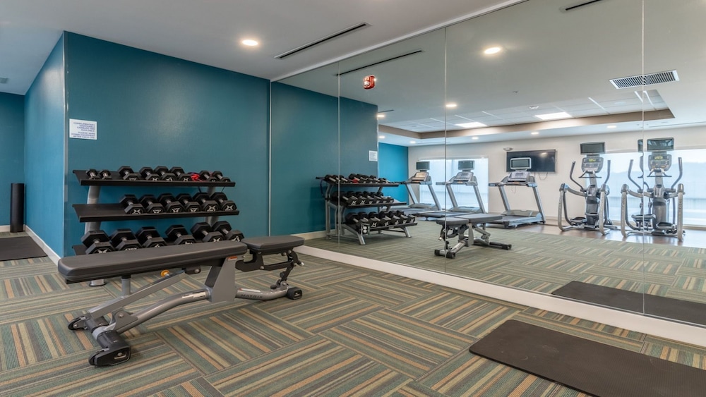 holiday inn express and suites marion an ihg hotel