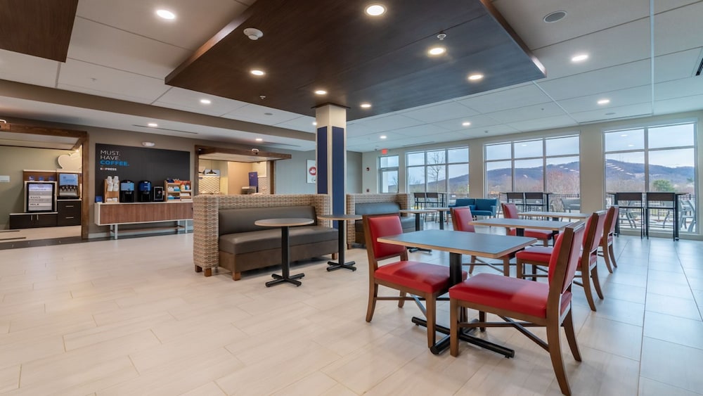 holiday inn express and suites marion an ihg hotel