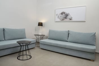 maritimo beach hotel