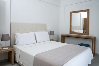 maritimo beach hotel