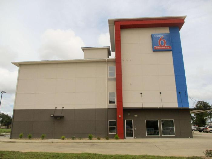studio 6 port allen la baton rouge i 10