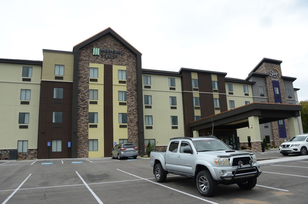 mainstay suites bowling green