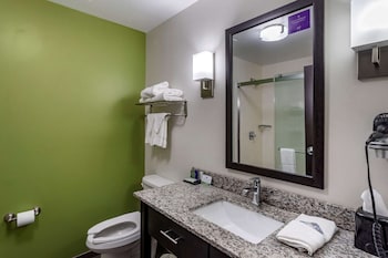 mainstay suites bowling green