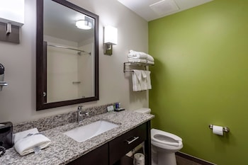 mainstay suites bowling green