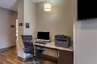 mainstay suites bowling green