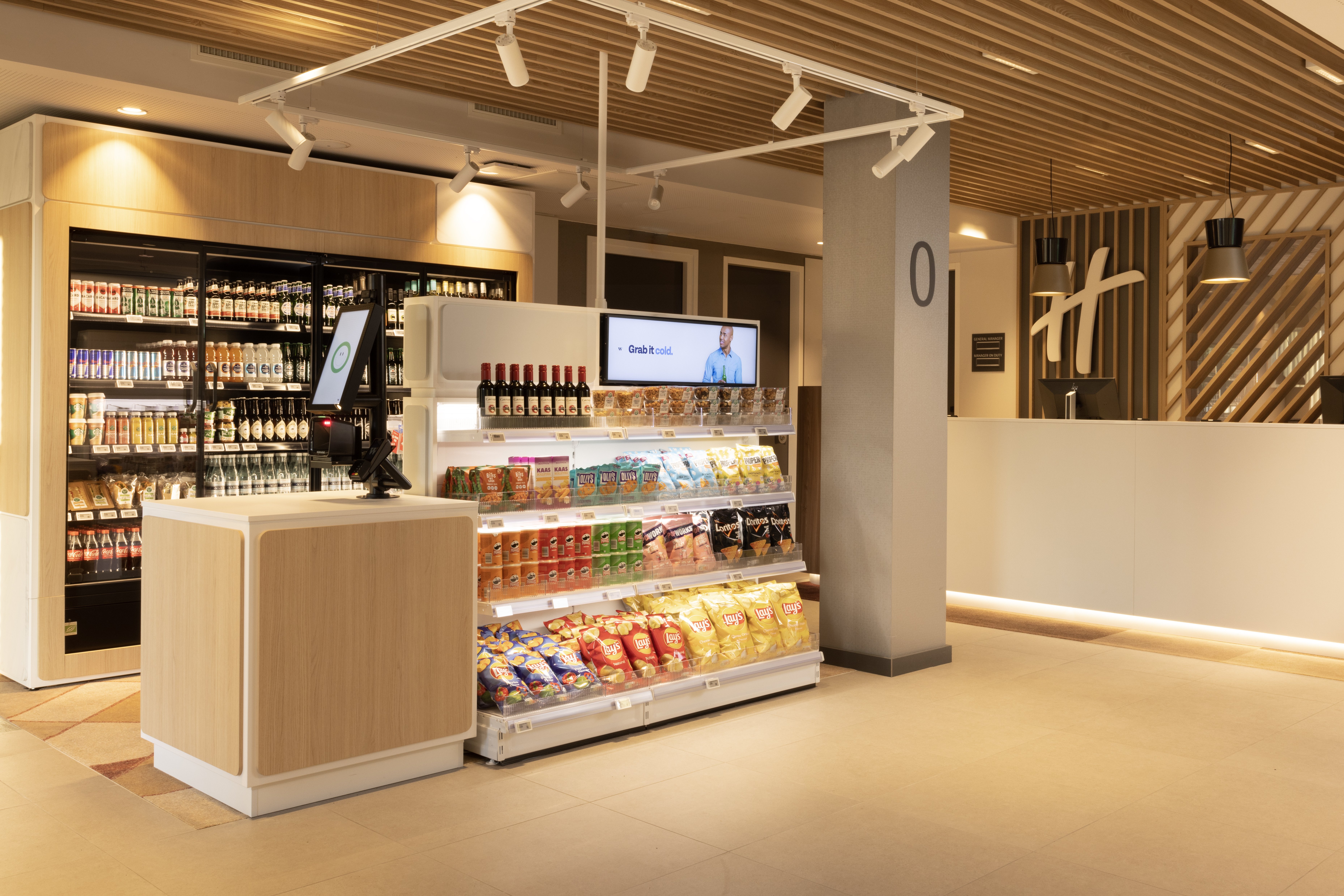holiday inn eindhoven airport an ihg hotel