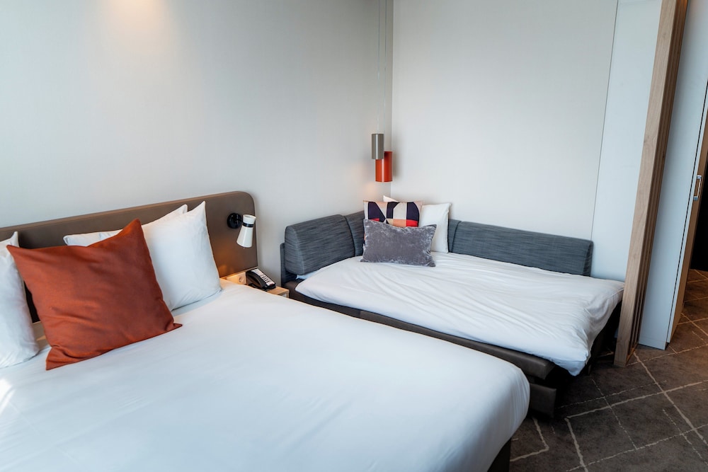holiday inn eindhoven airport an ihg hotel