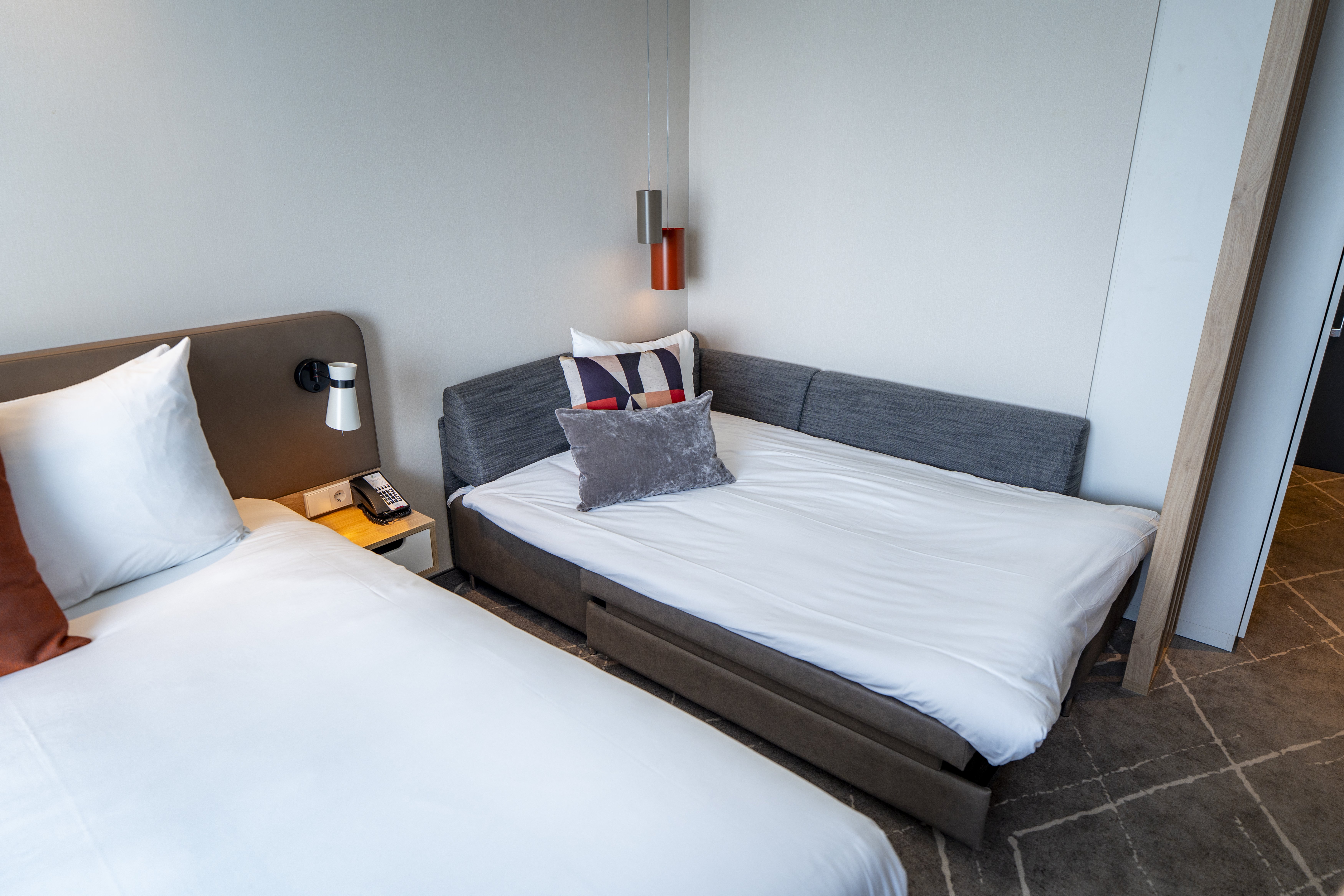 holiday inn eindhoven airport an ihg hotel