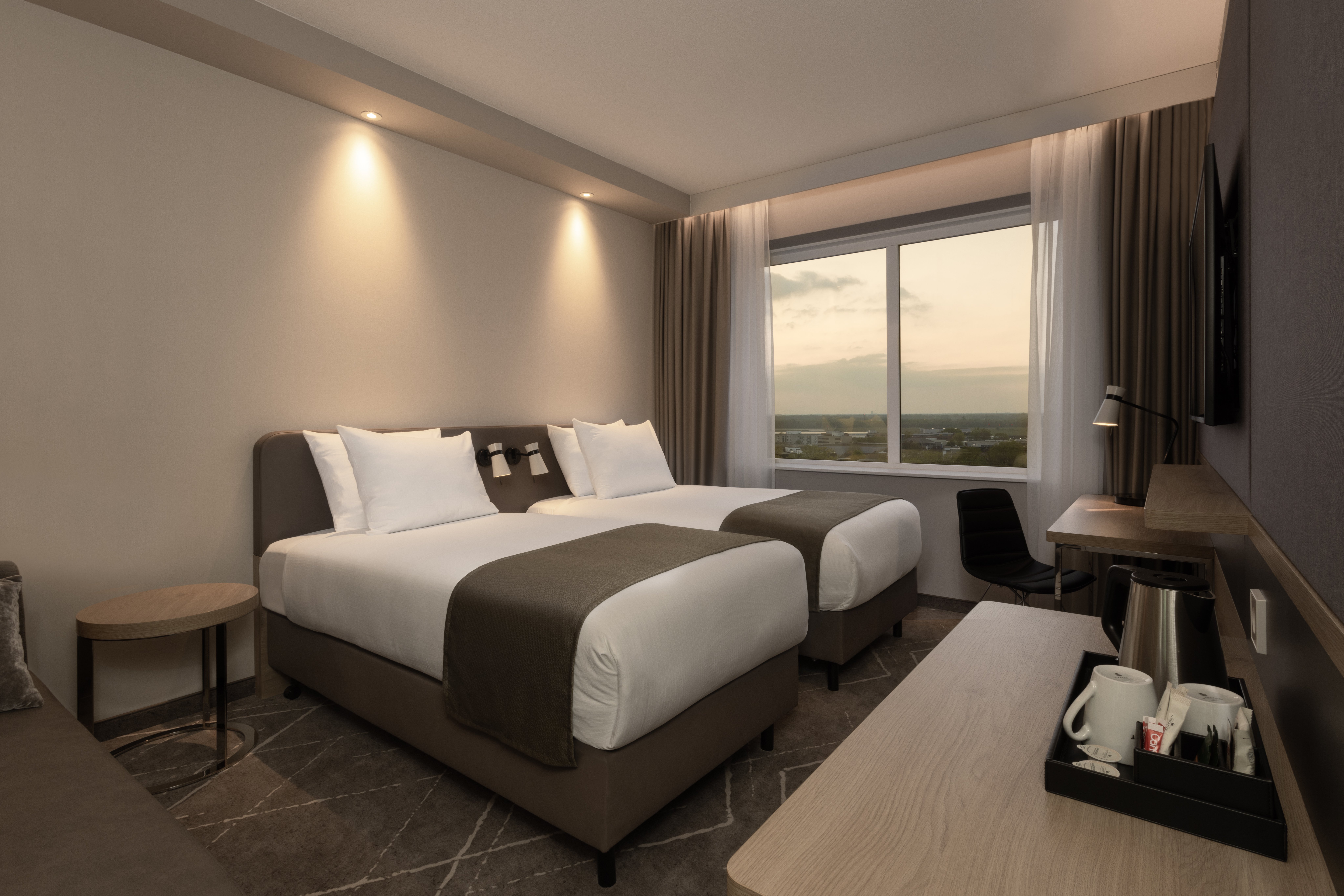 holiday inn eindhoven airport an ihg hotel