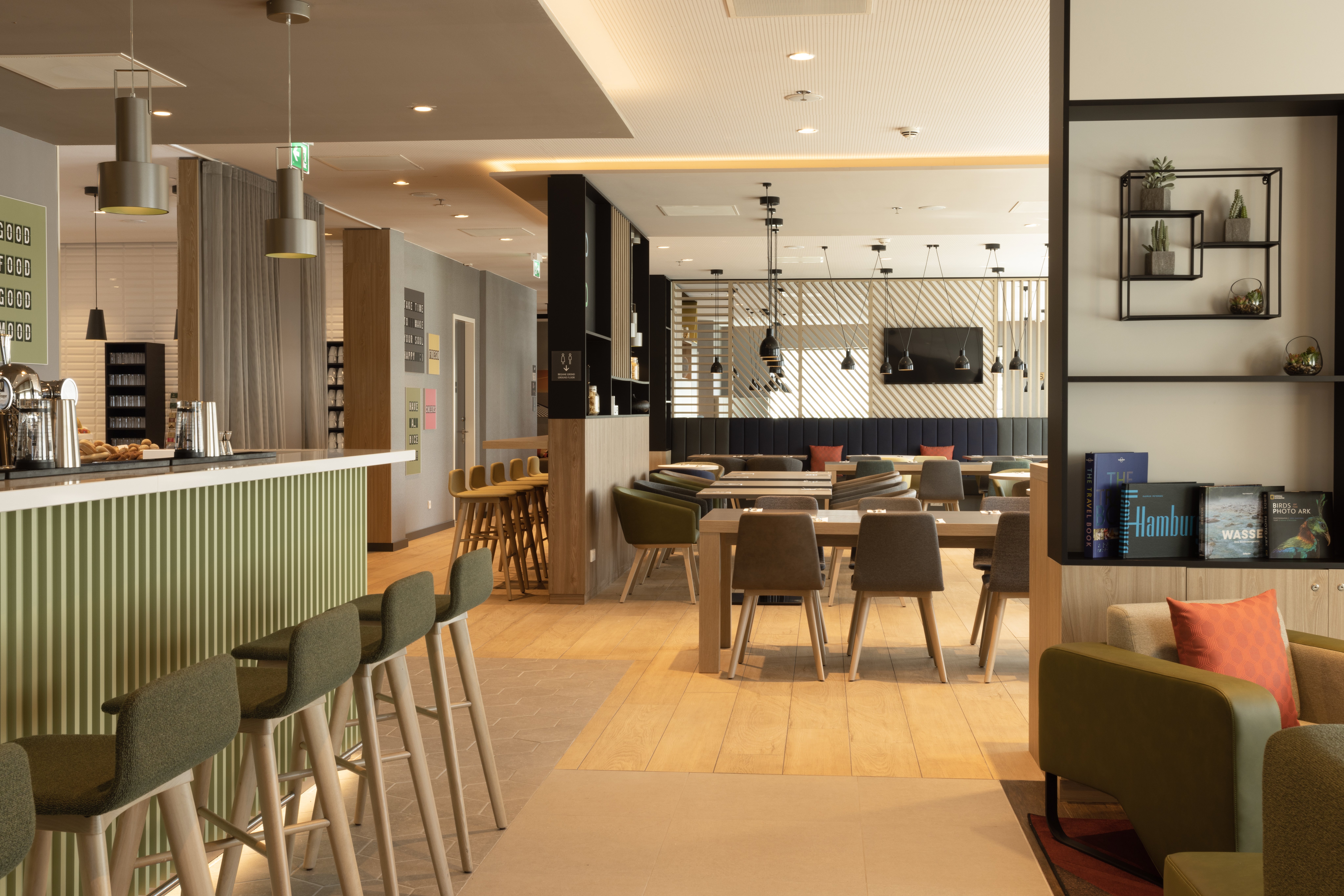 holiday inn eindhoven airport an ihg hotel