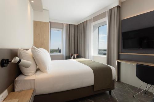 holiday inn eindhoven airport an ihg hotel
