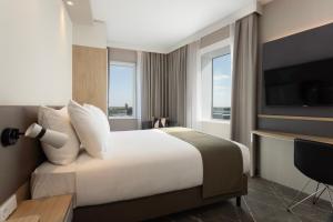 holiday inn eindhoven airport an ihg hotel
