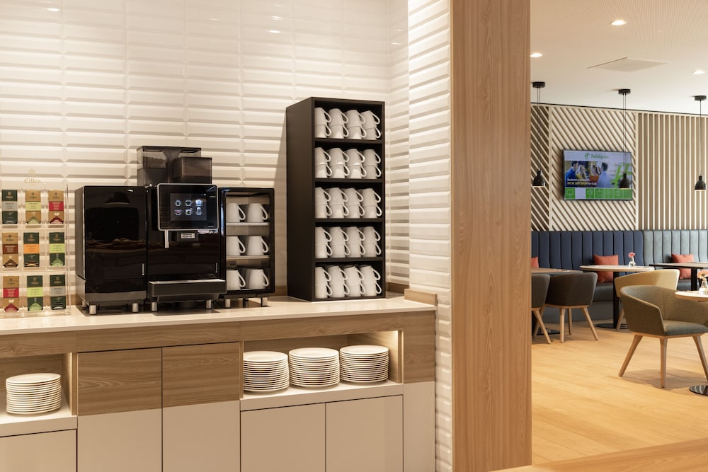 holiday inn eindhoven airport an ihg hotel