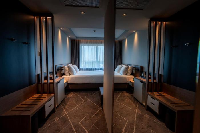 holiday inn eindhoven airport an ihg hotel