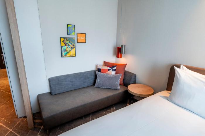 holiday inn eindhoven airport an ihg hotel