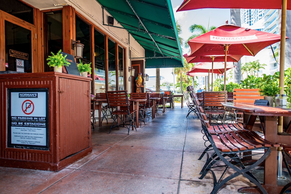 normans hotel and dining