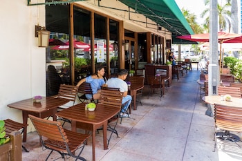 normans hotel and dining