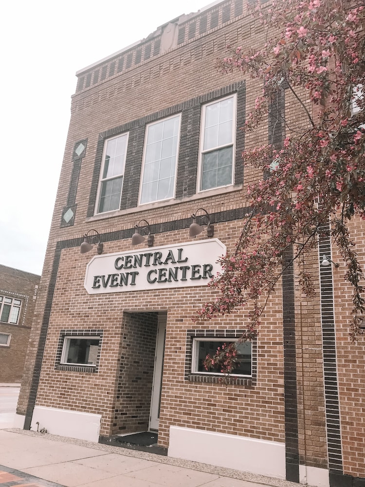 inn on central
