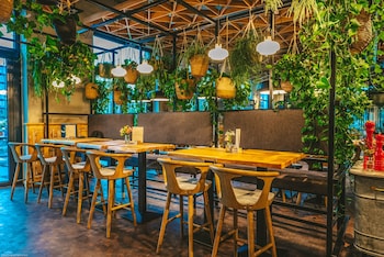 four elements hotel amsterdam