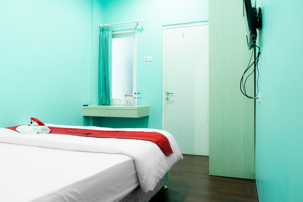 reddoorz near gajah mada street semarang