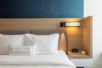 springhill suites by marriott minneapolis maple grove arbor lakes