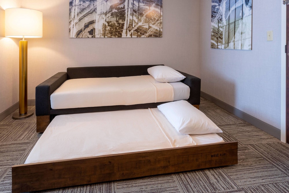 springhill suites by marriott minneapolis maple grove arbor lakes